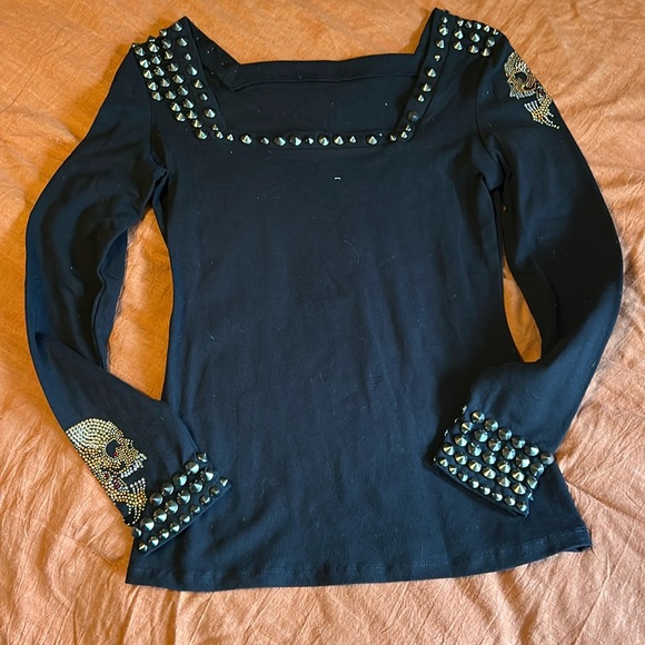 Skull Headline Pattern Print Long Sleeve